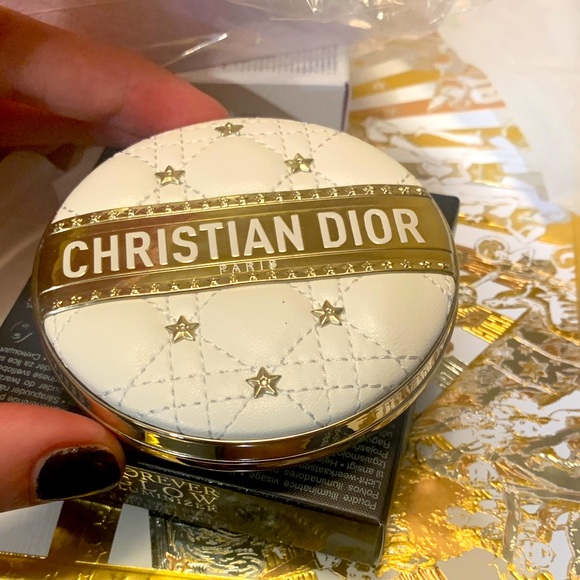Dior Gold Compact with White Accents, golden, must have!Brand new,luminizer - Picture 8 of 14